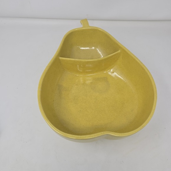 Vintage Pfaltzgraft Pottery Pear Chip Dip Bowl  Divided Speckled Yellow MCM - Picture 2 of 11